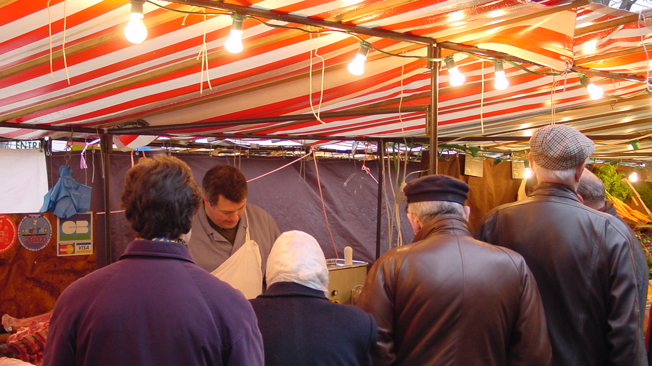 Boucher du marché de Clichy ( Circa 2000)